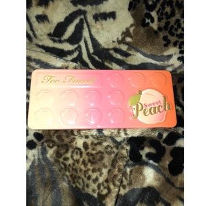 TOO FACED PEACH PALLET